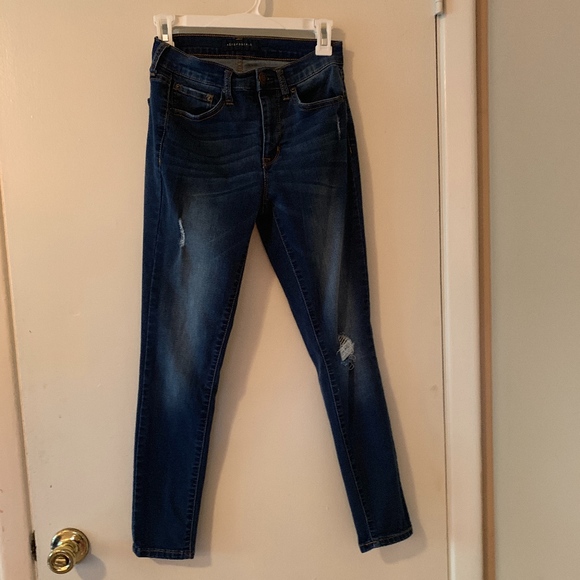 Jeans - Picture 1 of 1